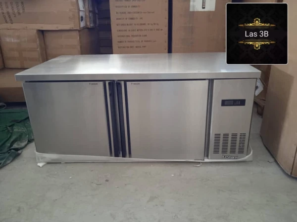 Mesa de trabajo refrigerada's foto | Tienda Online Las 3B |  BizneCubano